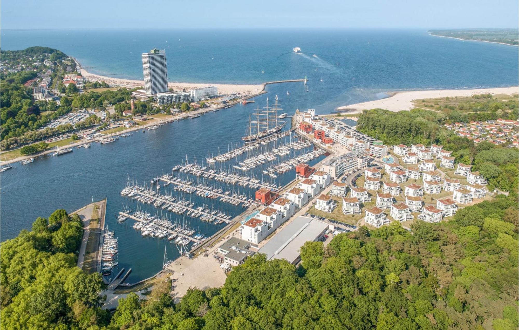 Cozy Apartment In Luebeck Travemuende With Sauna ภายนอก รูปภาพ