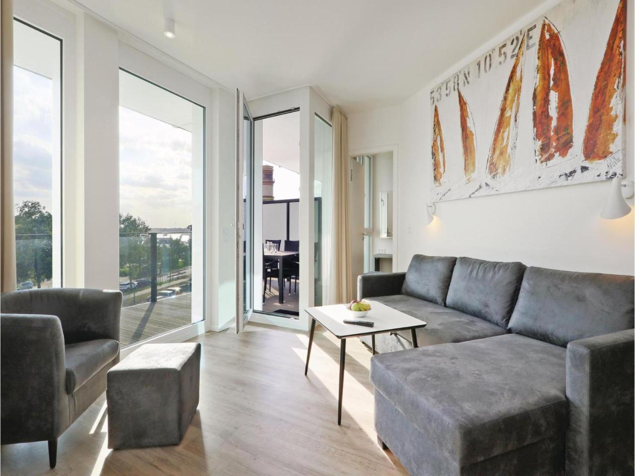 Cozy Apartment In Luebeck Travemuende With Sauna ภายนอก รูปภาพ